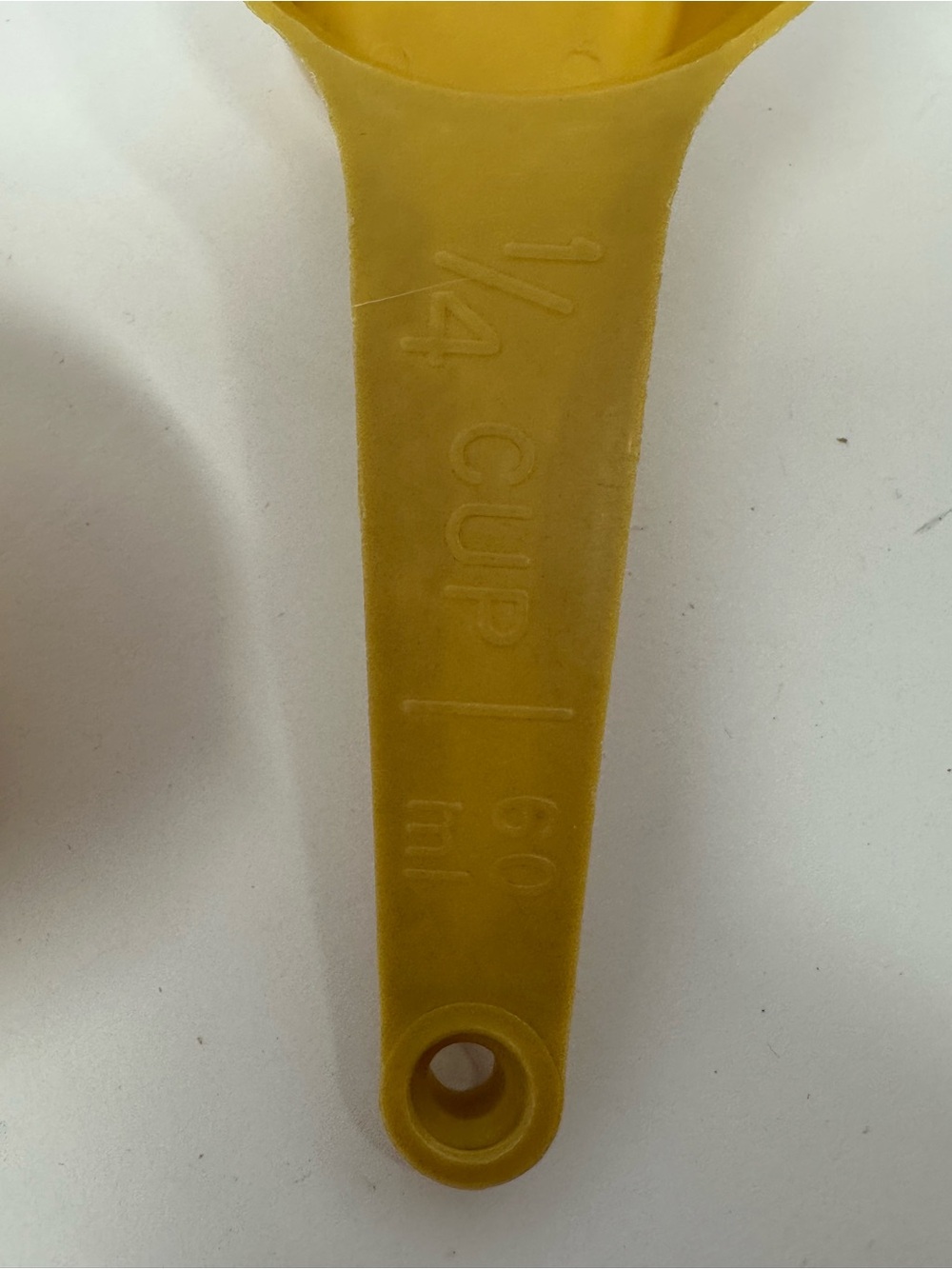 Vintage Foley Harvest Gold 4-Piece Measuring Cups Set Made In U.S.A. Stackable - Picture 6 of 9